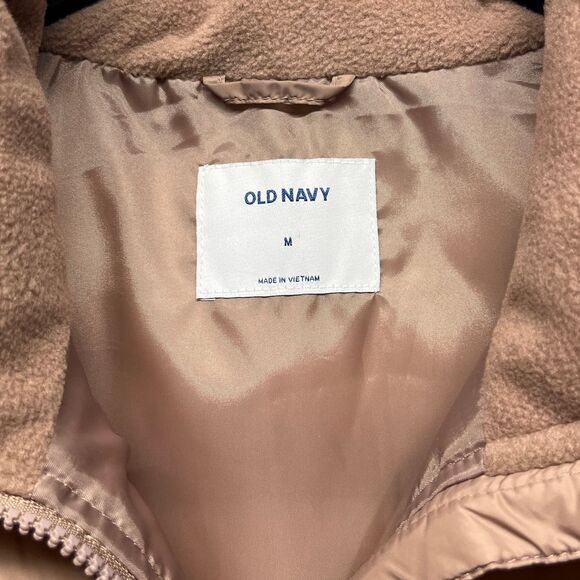 Old Navy Women's Tan Puffer Vest - Picture 3 of 10